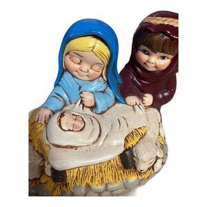 Scioto 1982 Ceramic Baby Jesus, Mary and Joseph with Lambs Vintage Piece